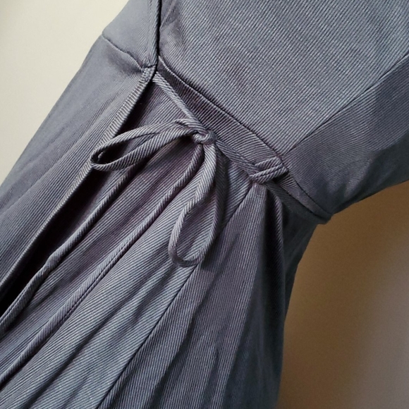 Stunning Blue True Wrap Dress - Picture 5 of 12